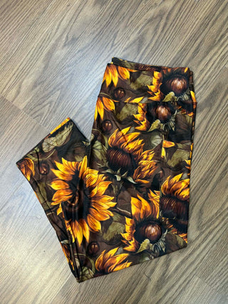 Sunflower Capri Leggings with Pockets
