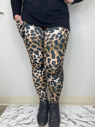 Wild at Heart Leggings w/ Pockets