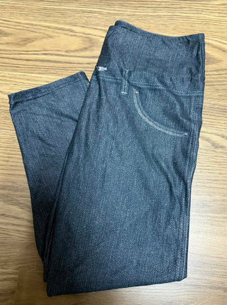 Dark Denim Capri
