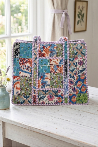 ETA 8/24-9/7 Sadie Floral Patchwork Print Tote Bag