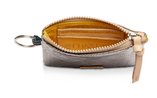 Pouch, Kyle