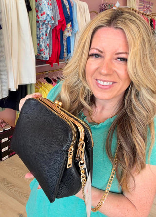 Kiss Lock Crossbody