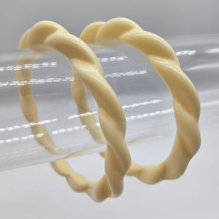 Do the Twist Bangle