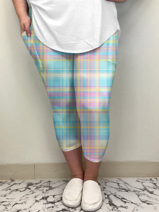 Pretty Plaid Capri w/ Pockets | Run Ends 3/8 | 42 Days