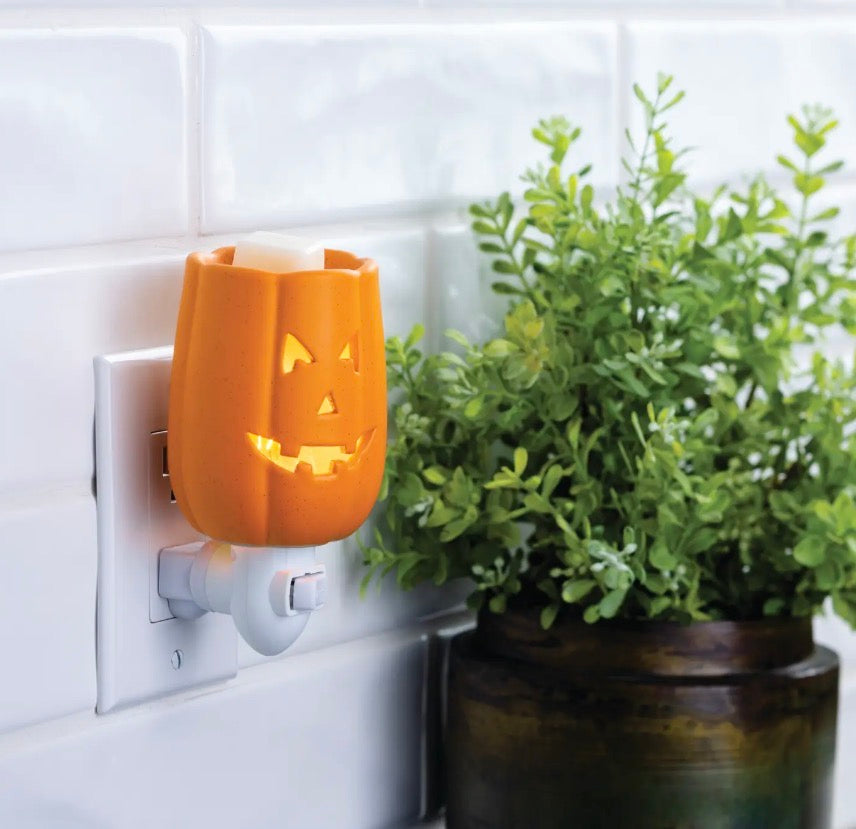 Halloween Pluggable Fragrance Warmer