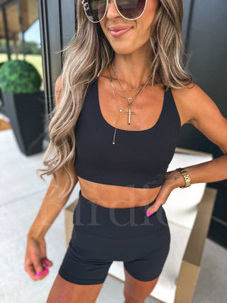 BIRDIE Elevated Power Play Sports Bra in Black
