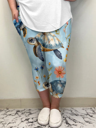 Turtle Breeze Capri w/ Pockets | Run Ends 5/16 | 42 Days