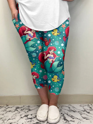 Under The Sea Capri w/ Pockets | Run Ends 3/8 | 42 Days