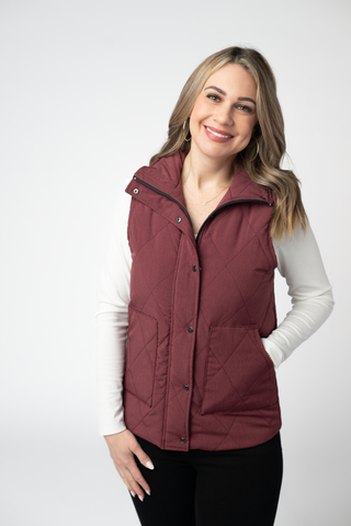 09.09 EN ROUTE Remy Zip Up Vest - Burgundy