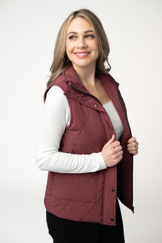 09.09 EN ROUTE Remy Zip Up Vest - Burgundy