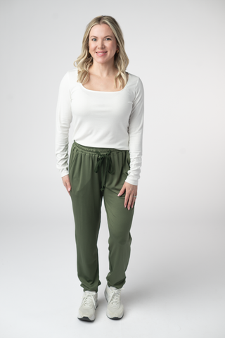 08.21 EN ROUTE Cloud Joggers - Olive