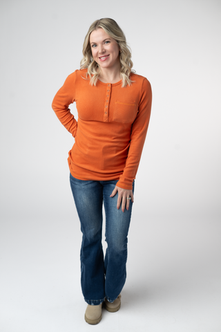 08.21 EN ROUTE Georgia Long Sleeve Top - Pumpkin Spice