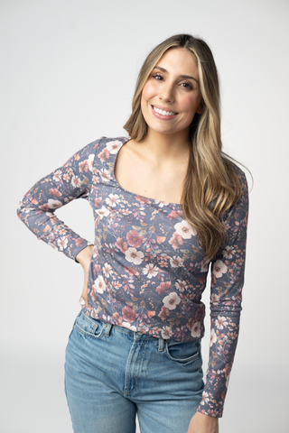 09.02 EN ROUTE Alyssa Long Sleeve Top - Blushwood Floral