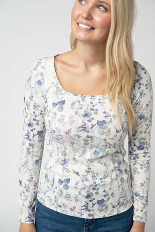 08.21 EN ROUTE Alyssa Long Sleeve Top - Olive Meadow