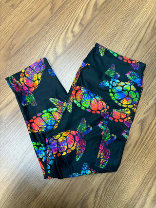 Rainbow Turtle Capri Leggings with Pockets