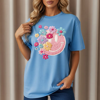 Faux Yarn Smiley Floral Tshirt
