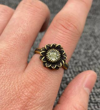 Vintage Sunflower Adjustable Ring