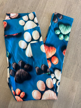Faux Yarn Paw Leggings