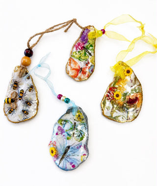 Small Hanging Scallop Shells
