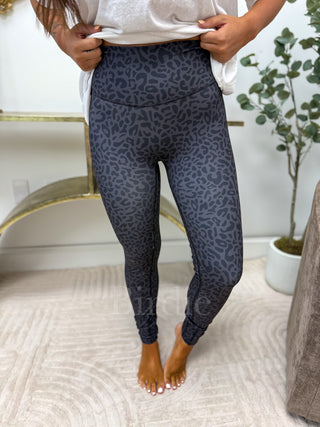 BIRDIE Sculpt Leggings in Midnight Leopard