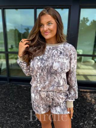 BIRDIE Two Piece Camo Set with Long Sleeve Shirts & Shorts
