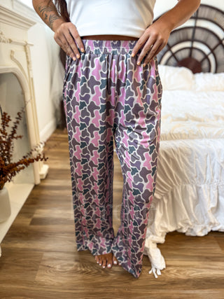BIRDIE Flowy Wide-Leg Pants in Petal Marsh Duck Camo