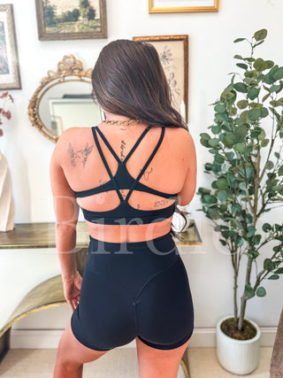 BIRDIE Strappy Back Sports Bra in Black