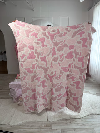 BIRDIE PREORDER Blanket in Sugar Bloom Duck Camo