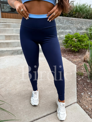 BIRDIE PowerSplit Leggings in Blueberry Breeze