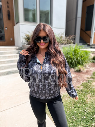 BIRDIE Summer Quarter Zip Pullover in Blackout Dark Camo