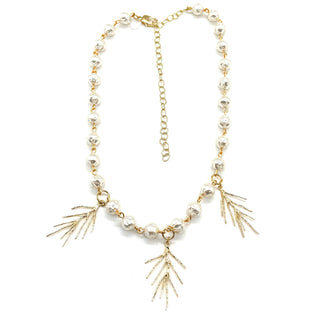 Winter Pine Pearl Necklace