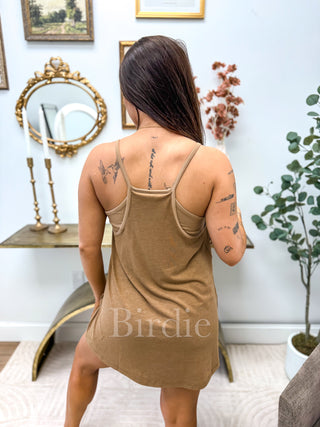 BIRDIE Active Dress with built in shelf-bra in Heather Camel
