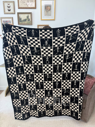 BIRDIE Boo Board Checkered Blanket