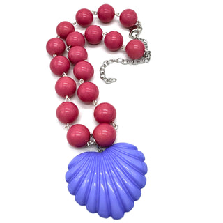 Deco Carved Heart Necklace
