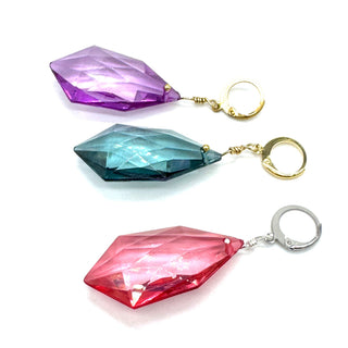 The Leetie Pendant & Charm Bar