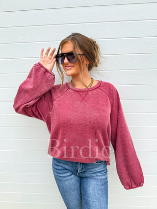 BIRDIE Ash Wash Raglan Loose Banded Pullover in Wine