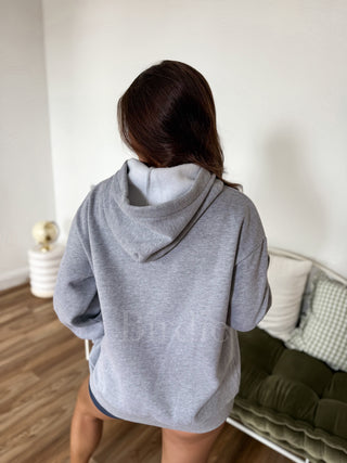 BIRDIE Signature Hoodie in Whisper Gray