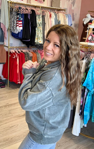 Mineral Wash quarter zip pullover